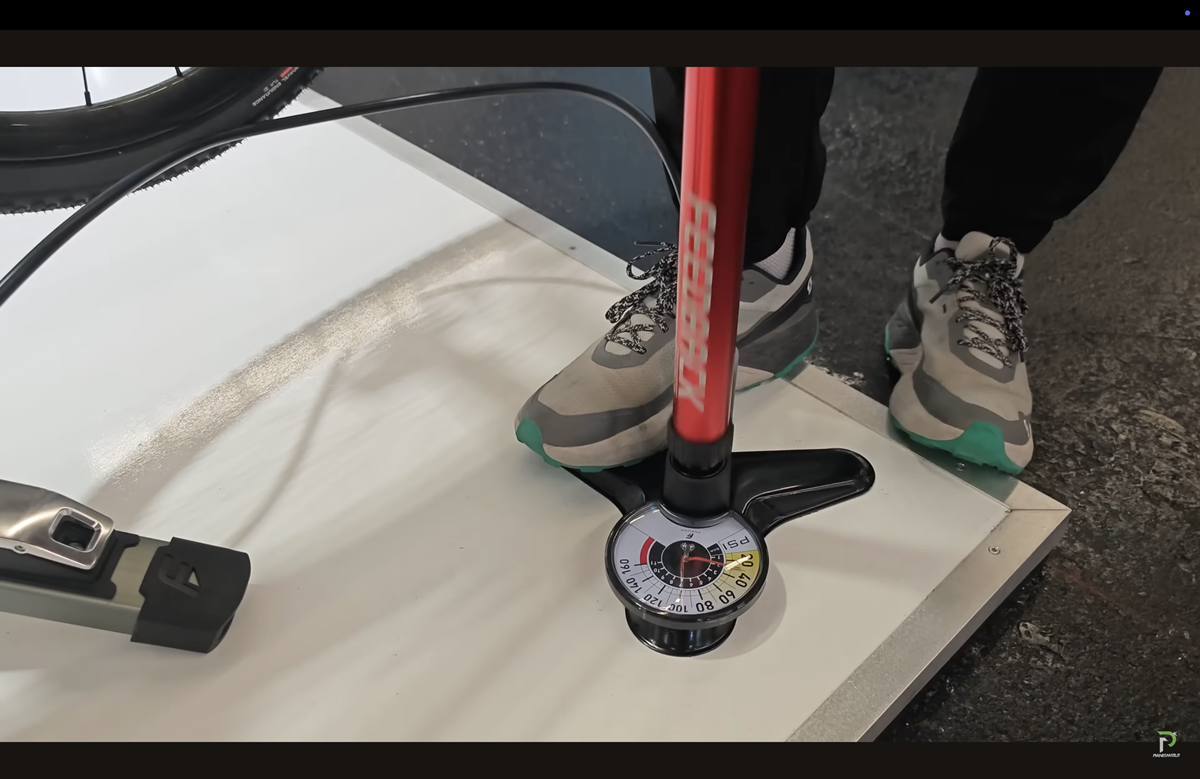 cavalletto officina feedback pro air 2025 